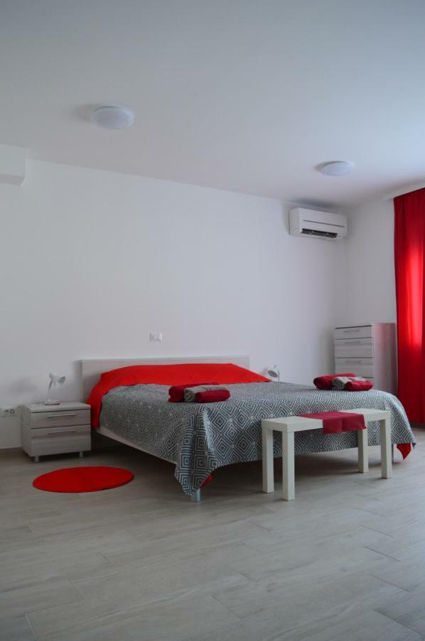 Margherita'S Room โรวีน ภายนอก รูปภาพ
