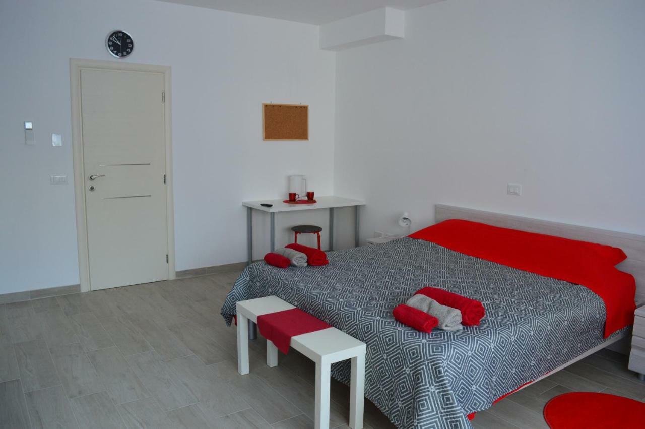 Margherita'S Room โรวีน ภายนอก รูปภาพ